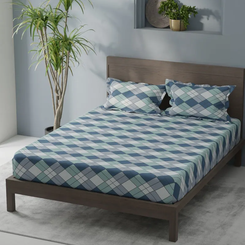 PlaidNest Comforters (Blue) - 120 GSM media 4