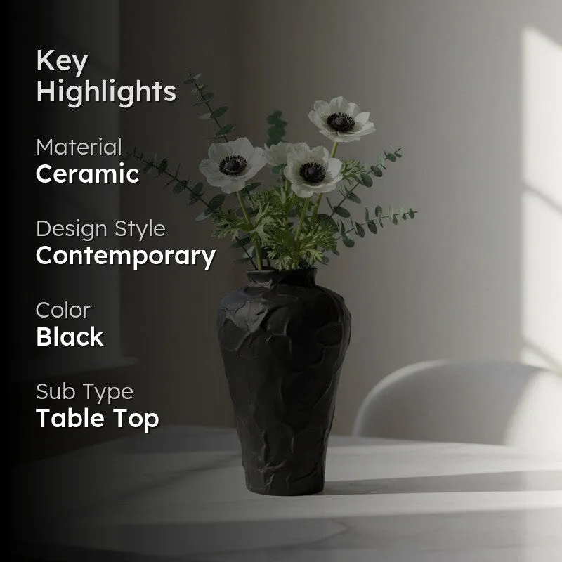 Subtlea Ceramic Vase media 2