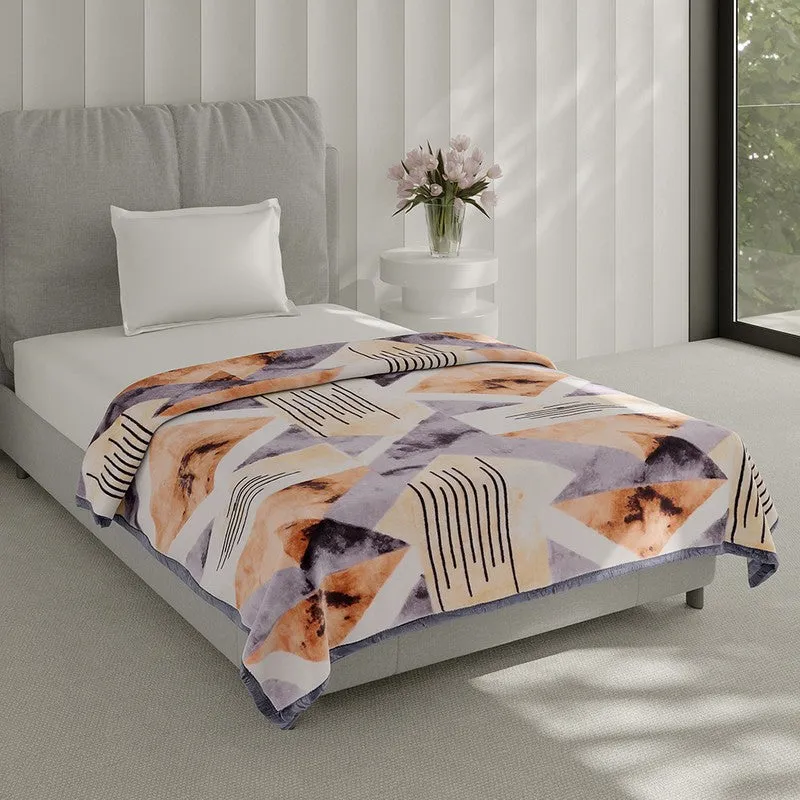 Monte Carlo Artisan Dreamscape Blanket - 625 GSM media 1