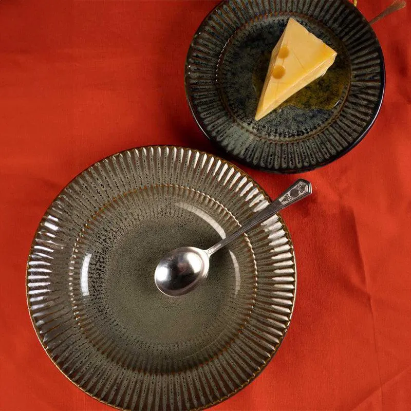 Sragen Glam Handmade Platter media 4