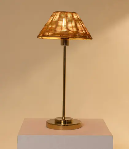 Rattan · Metal
