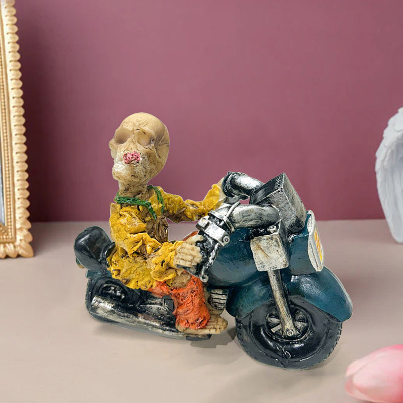 Mortality On Road Resin Showpiece