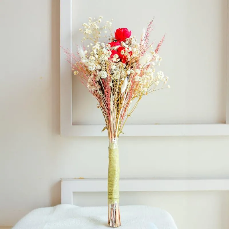 Lovey Dovey Naturally Dried Multi Flower Floral Bunch media 4