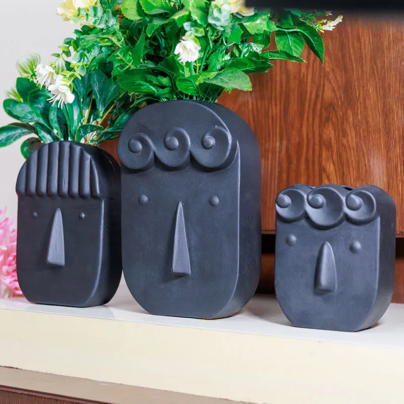 Clayfolk Ceramic Vase (Black) - Set Of Three media 3