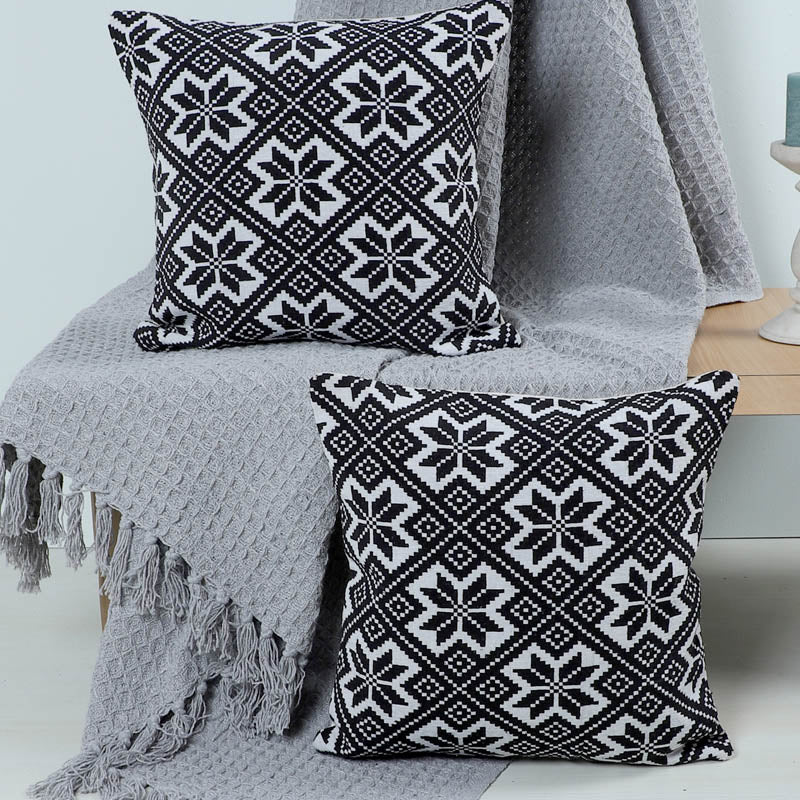 Eurus Cotton Throw & Cushion - Three Piece Set media 6
