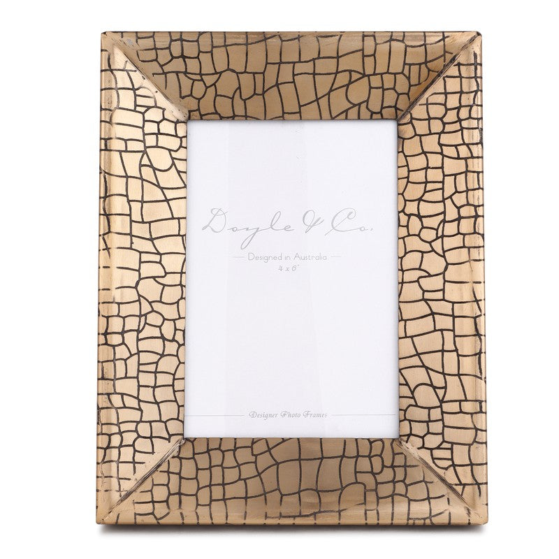 Aria Croc Photo Frame media 3