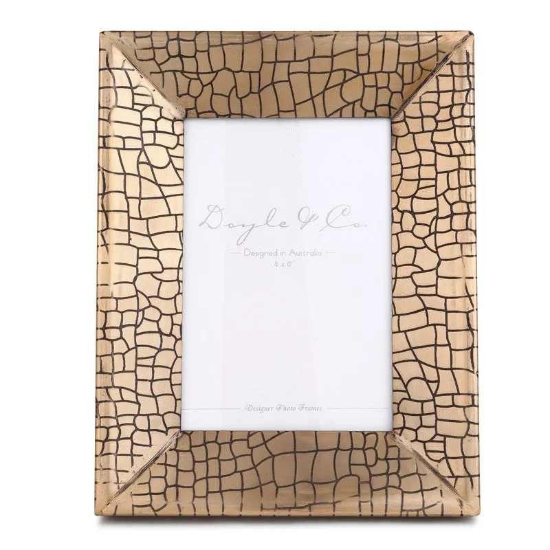 Aria Croc Photo Frame media 3