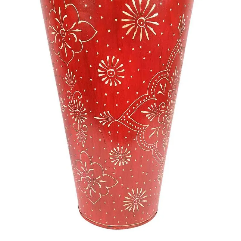Haveli Heritage Iron Vase media 6