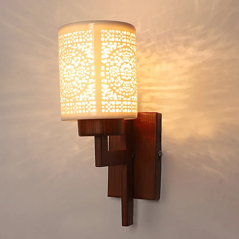Ivra Wooden Wall Lamp media 5