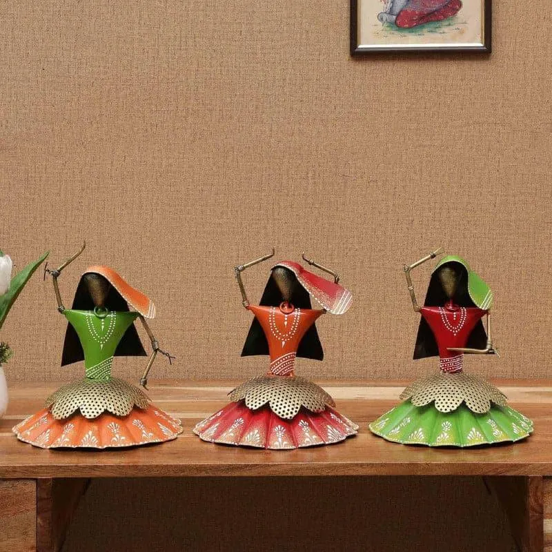 Dandia Dazzle Showpiece - Set Of Three media 1