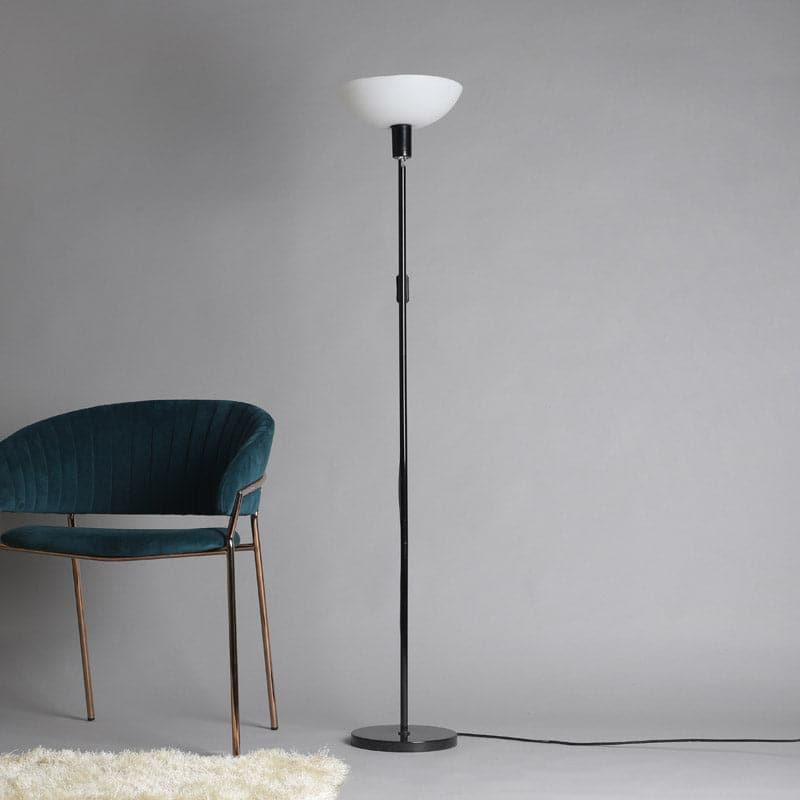 Corvina Black Floor Lamp media 3