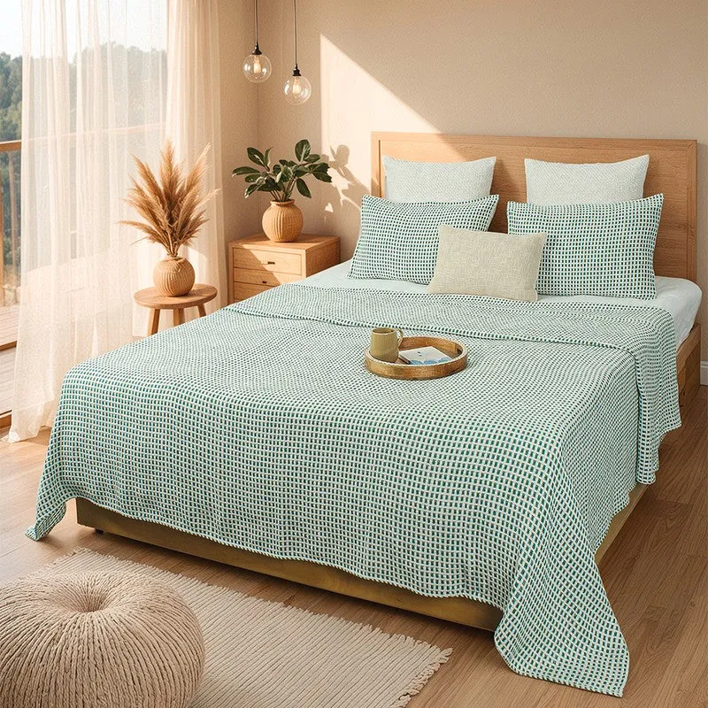 Elys Weave Tufted Bedcovers - Green media 1