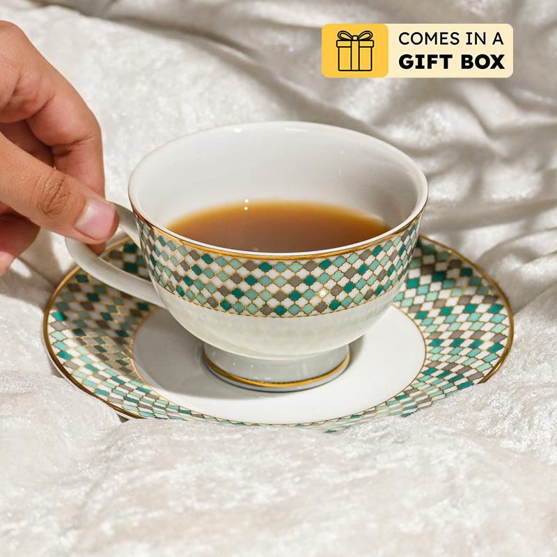 Christolite 24k Gold Brushed Porcelain Tea Cup & Saucer (280 mL) - Set of Six