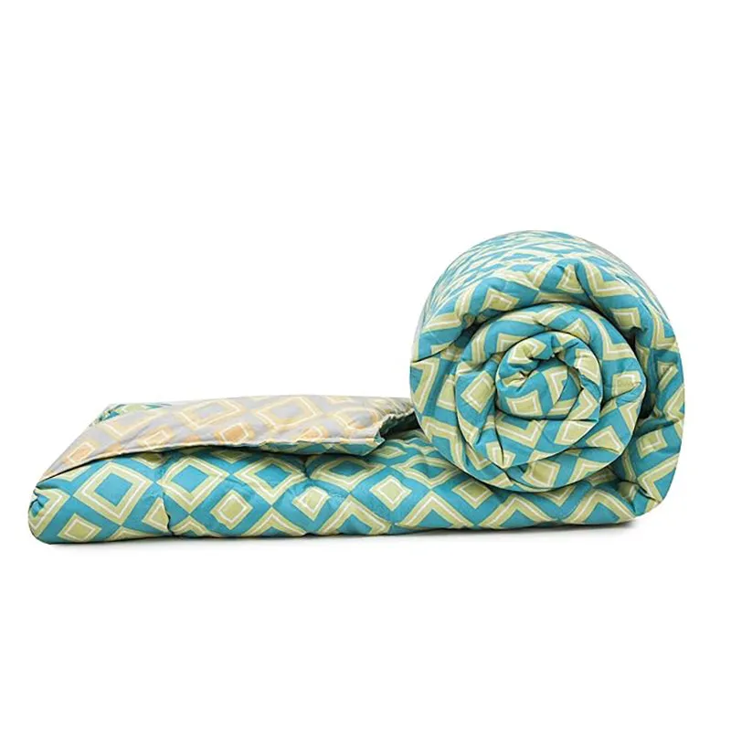 Rhombus Luxe Geometric Comforter - 150 GSM media 5