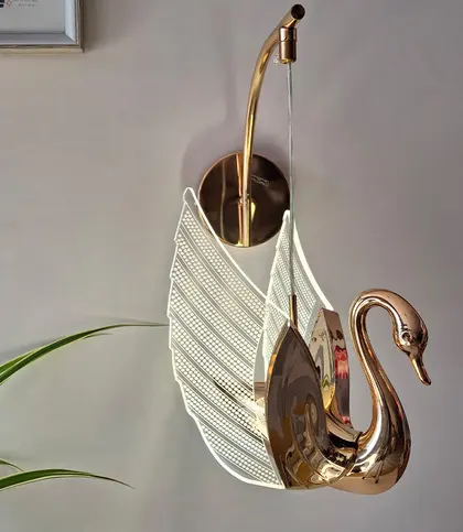 Acrylic · Metal