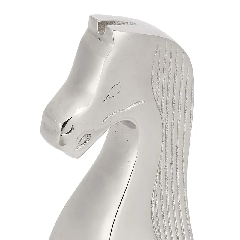 Knight Aluminum Horse Showpiece - Silver media 4