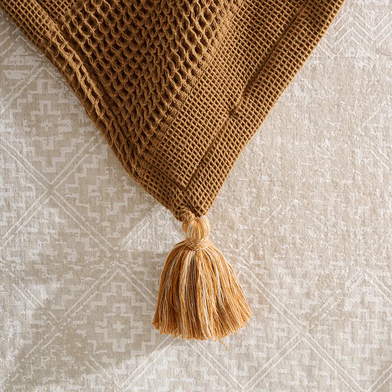 Cozyra Cotton Throw - Brown media 4