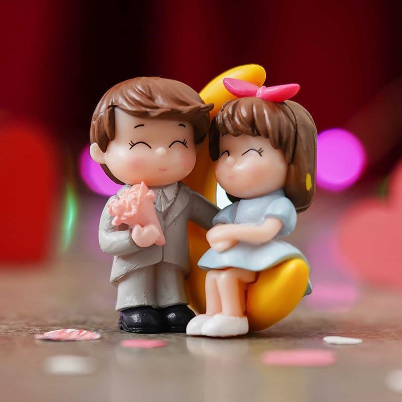 Unspoken Vows Couple Resin Valentine's Showpiece media 3