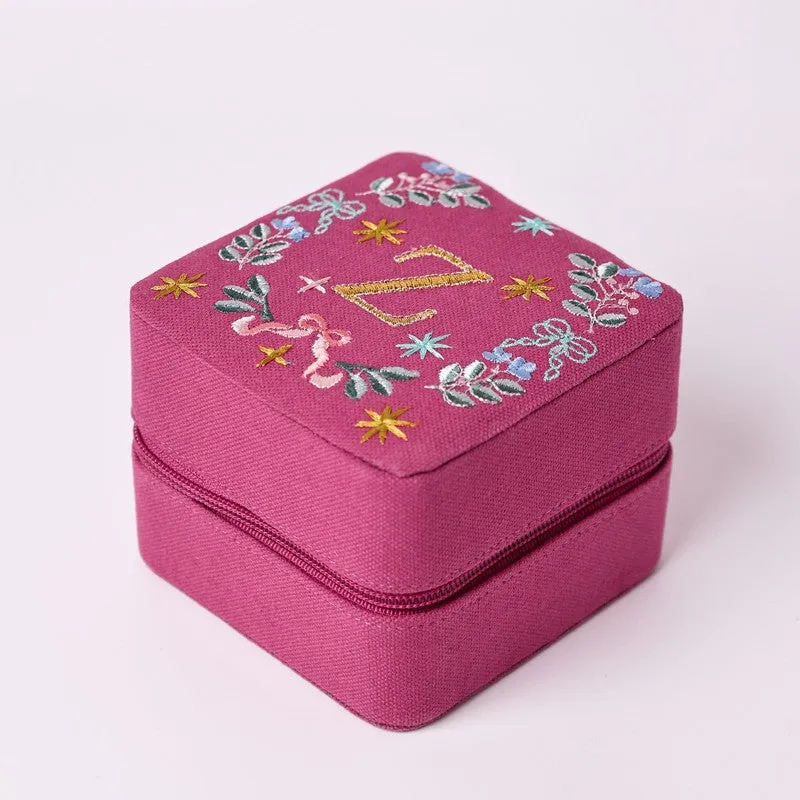 GlowVault Compact Jewelbox media 4