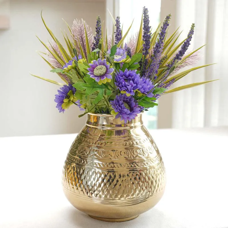 Lyrica Metal Chitai Vase media 1