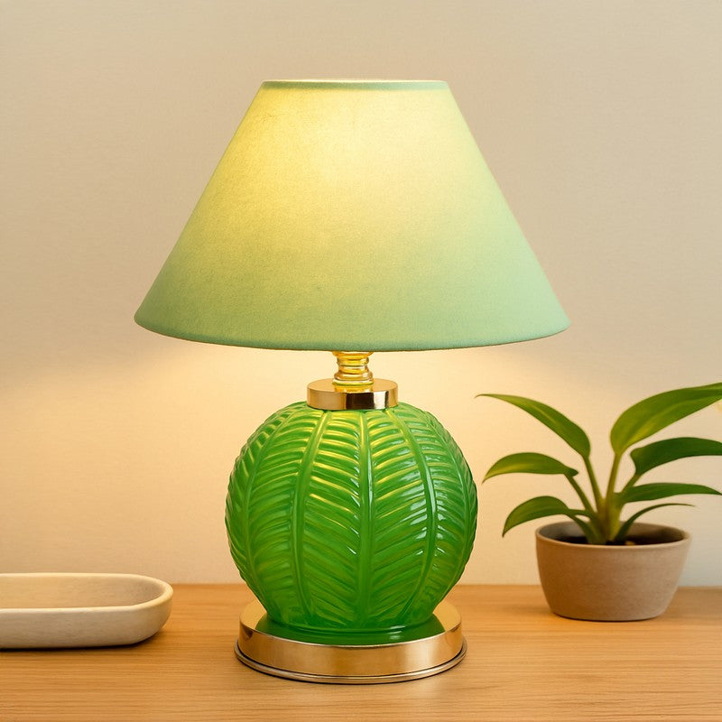 Transella Shine Glass Table Lamp - Green media 3