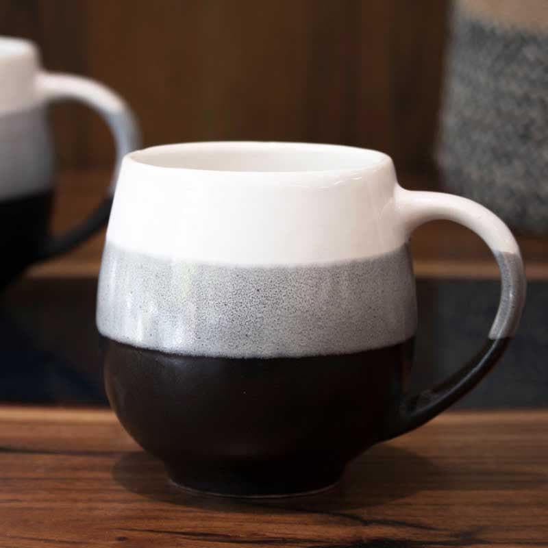 Wave Stoneware Coffee Mug (440 mL Each/Black) - Set of Two media 4