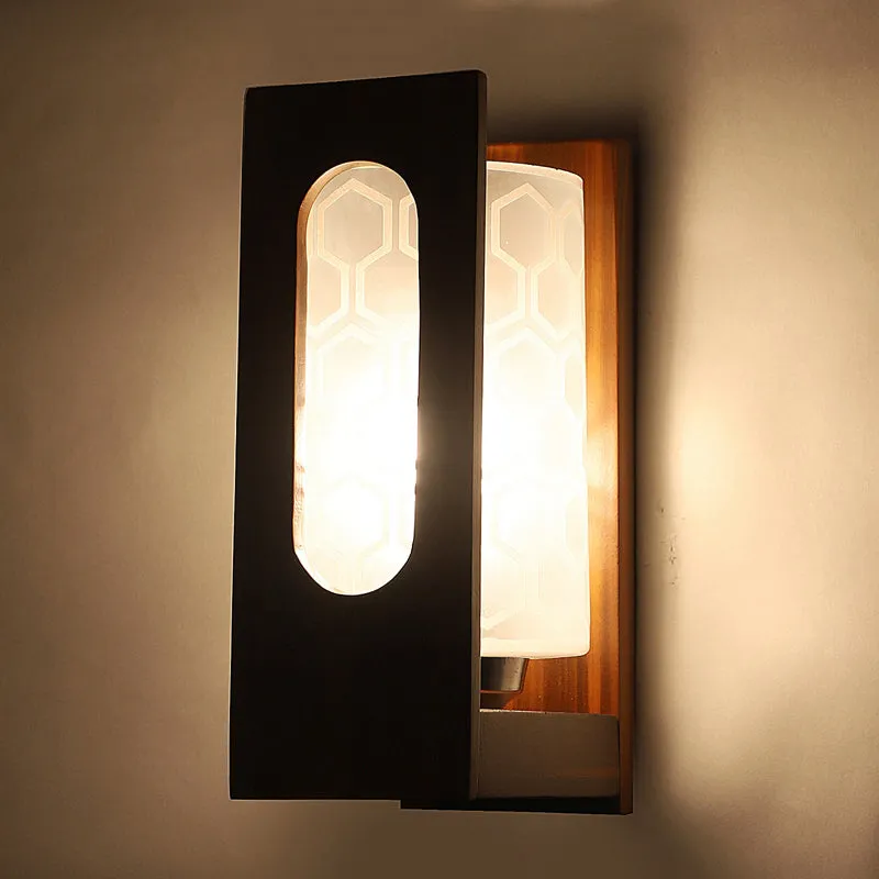 Drike Wooden Wall Lamp media 6