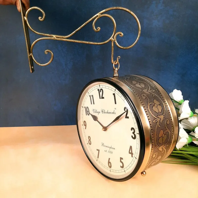 Royal Era Presence Iron Wall Clock media 6