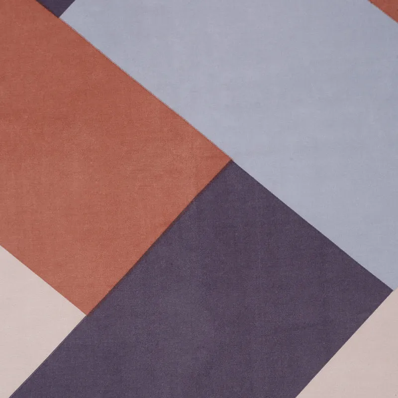 Seigrid II Table Cover media 5