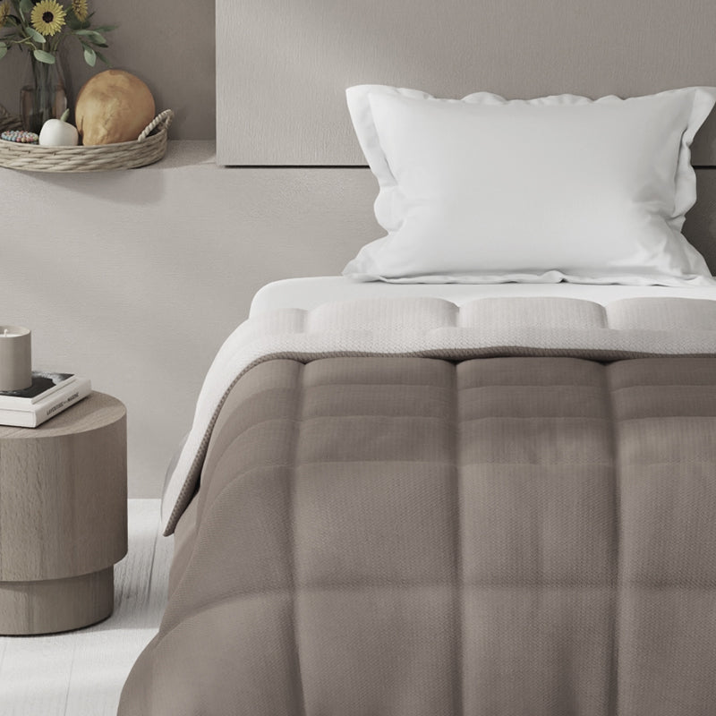 Vasta Solid Reversible Dual Color Glace Cotton/Microfiber Comforter (Brown & Ivory)  - 150 GSM media 3