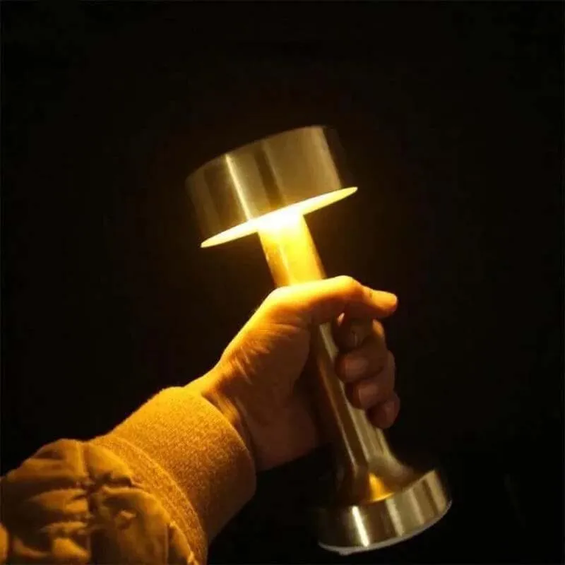 Dumble Troop Metal Table Lamp - Gold media 4