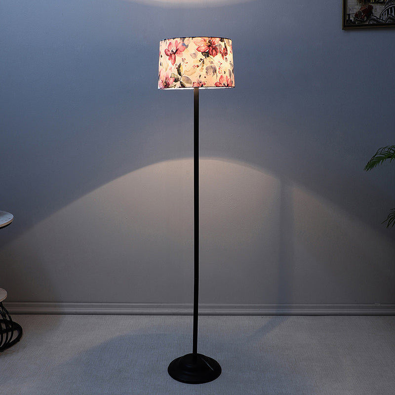 Lumikko Printed Metal Floor Lamp - Black