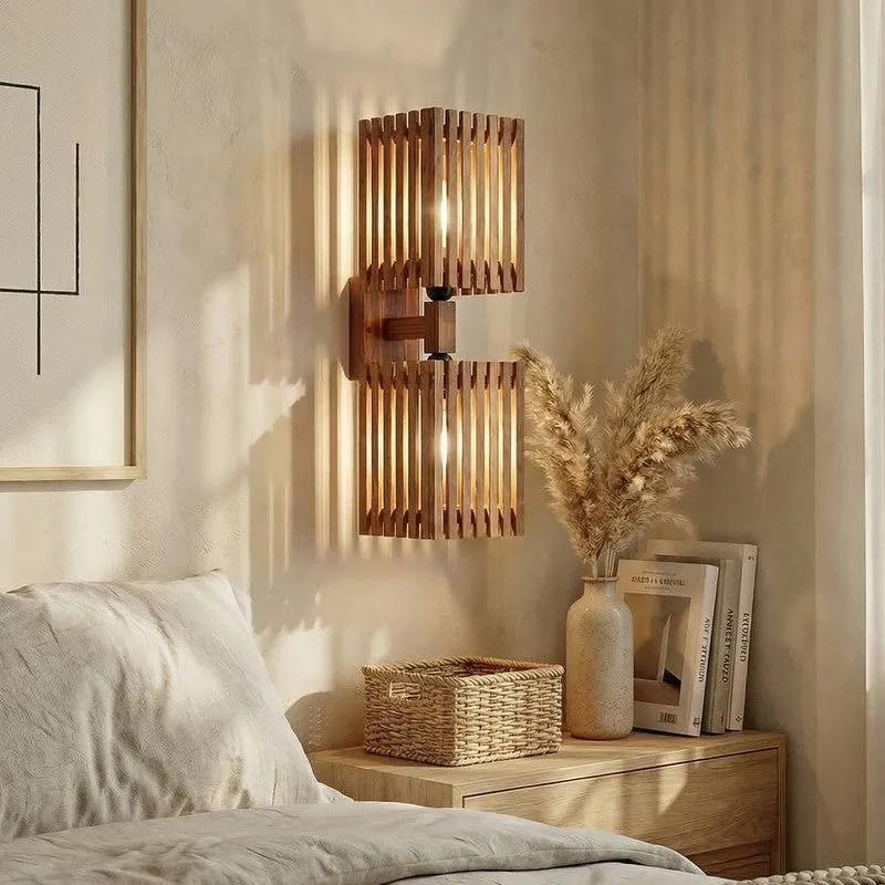 ParallelGlow Wooden Wall Lamp - Brown media 3
