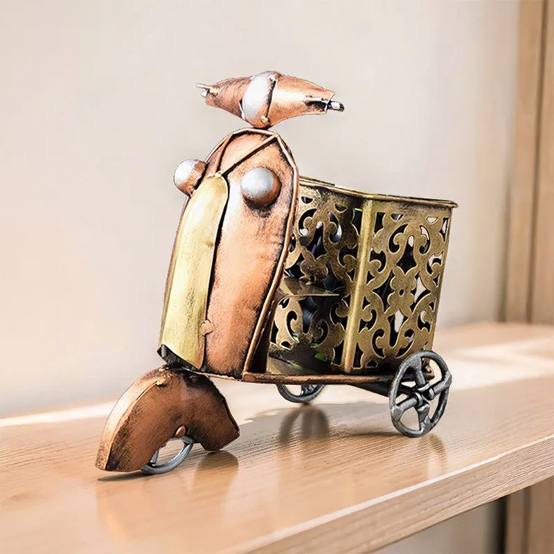 Scooty Glam Stationery Holder media 1