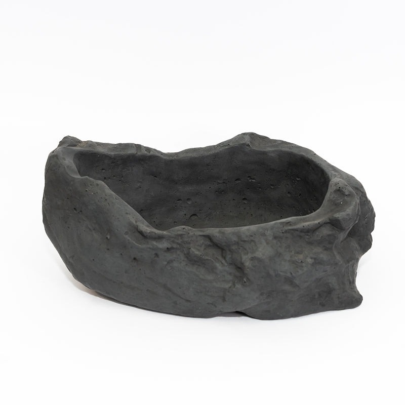 Harren Stone Planter media 3