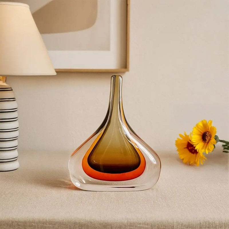 ChromaraWide Crystal Glass Showpiece