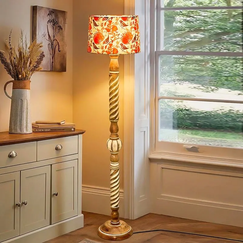 Fleurella Floor Lamp media 1