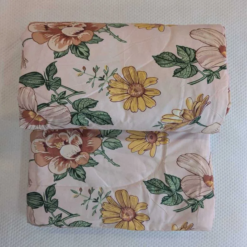 Petaline Comforters - 300 GSM media 5