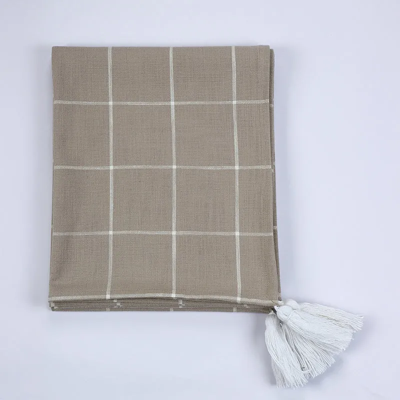 Patchwork Comfort Geometric Cotton Throw media 3