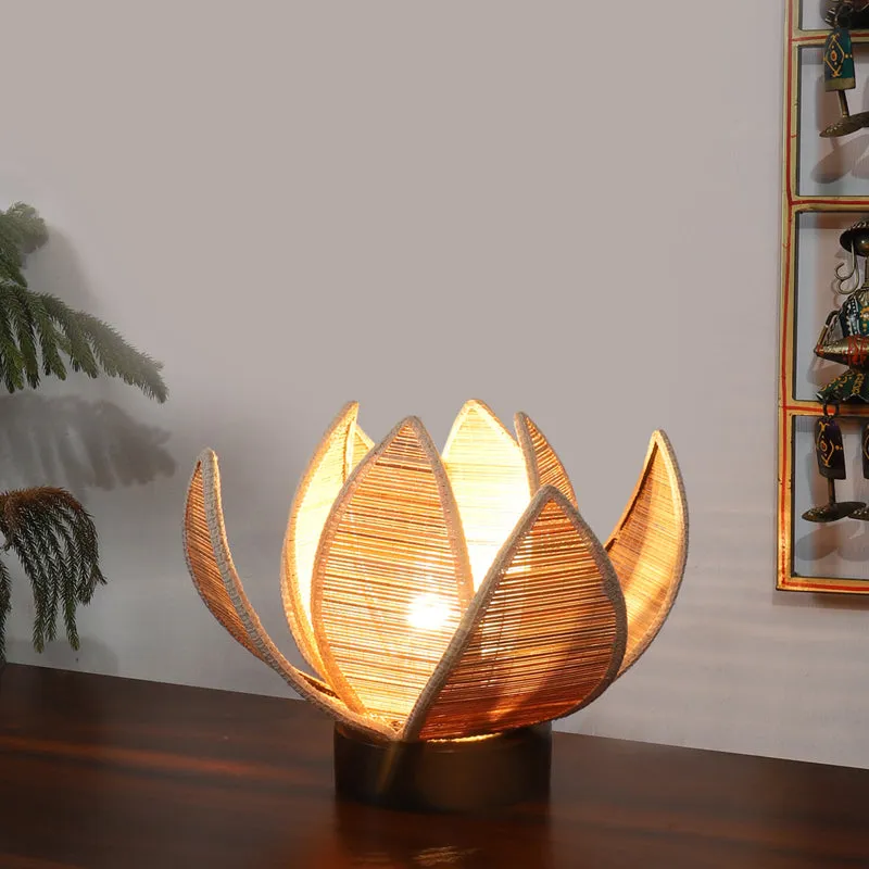 Bamboo Lotus Table Lamp - Beige media 2