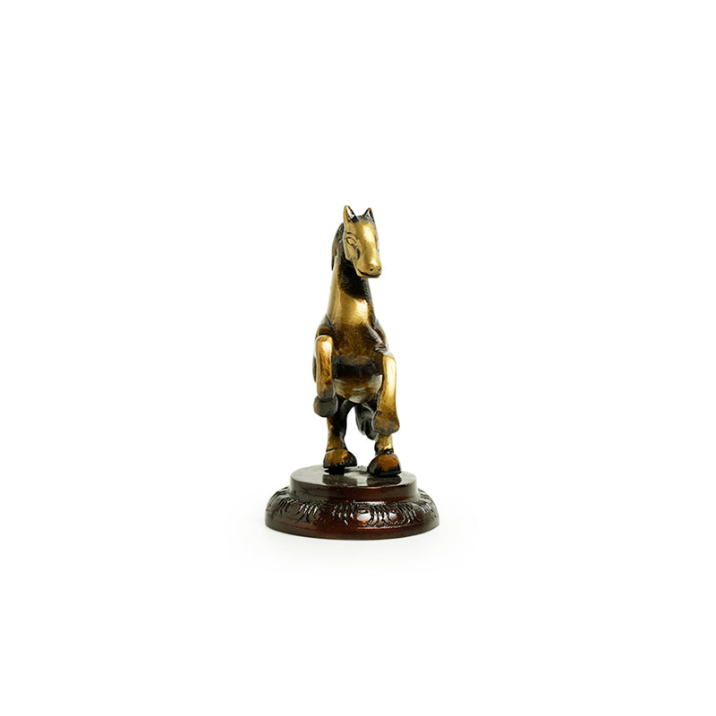 Headstrong Horse Showpiece media 4
