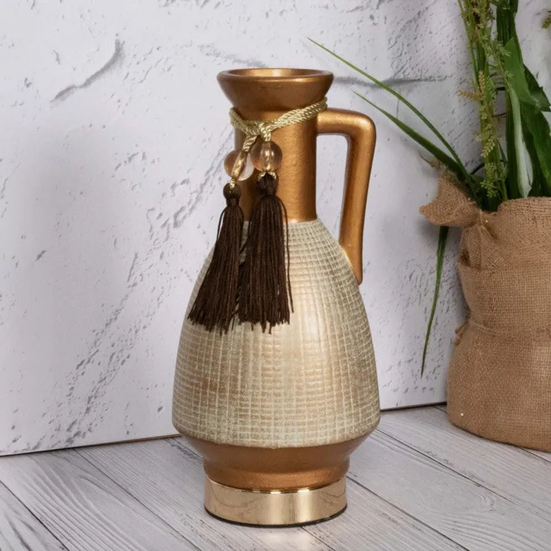 Ivoryn Ceramic Vase media 6