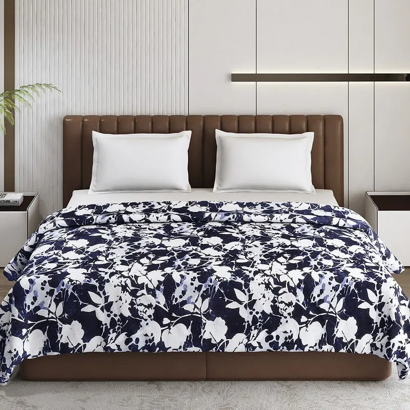 Monte Carlo Petaluxe Floral Print Polyester Blanket (Blue) - 300 GSM media 4