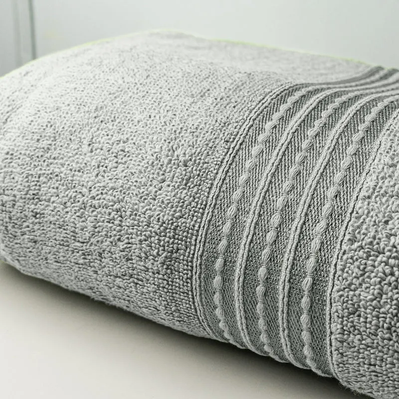 Micro Cotton LuxeDry Soothe Bath Towel - Grey media 4