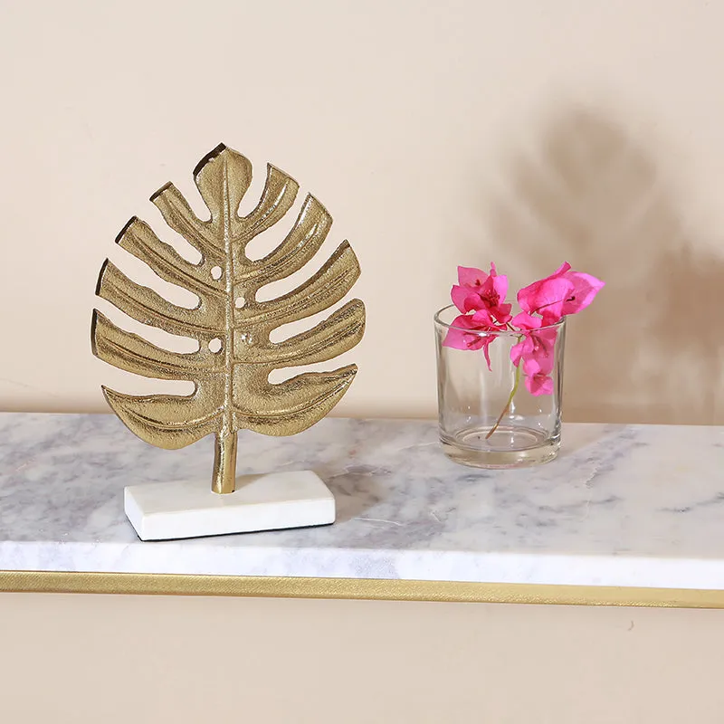 Foiled Monstera Showpiece media 1