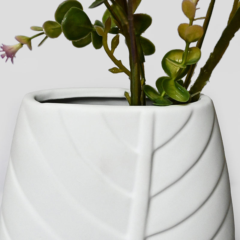 Emira Ceramic Vase - White media 3