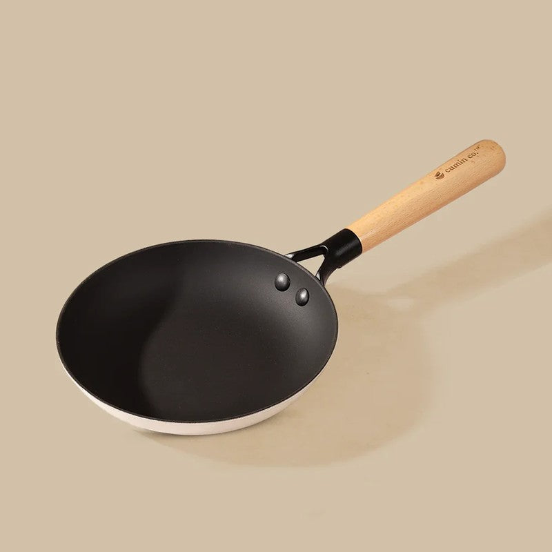 Cumin Co Enamel Cast Iron Frying Pan (White) - 1000 mL media 4