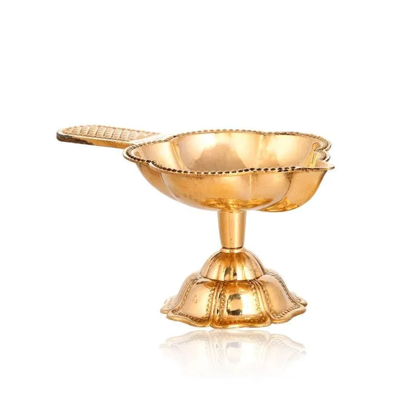 Manusi Brass Diya media 3