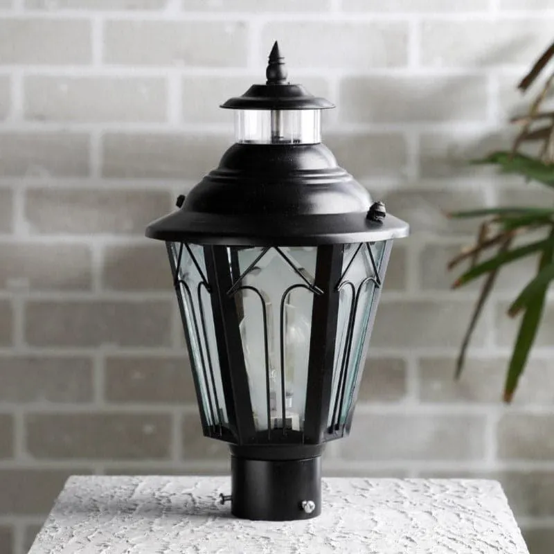 Dawsey Gate Lamp media 3