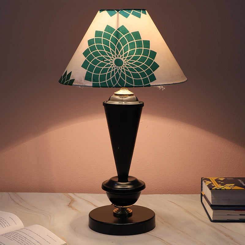 Akari Hydra Printed Iron Table Lamp - Green,Black,White
